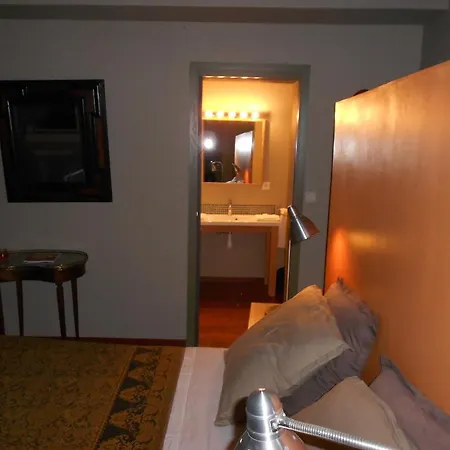 Le Crocodile Rouge Nocleg ze śniadaniem Perpignan