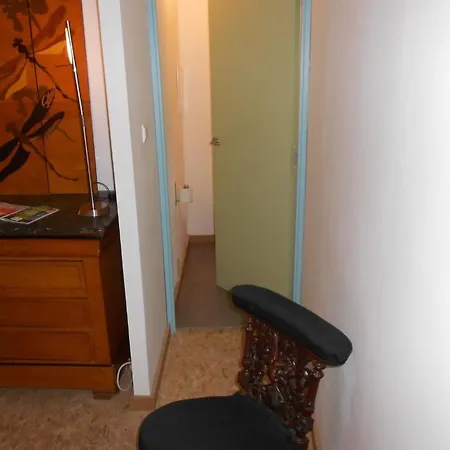 Le Crocodile Rouge 3* Perpignan